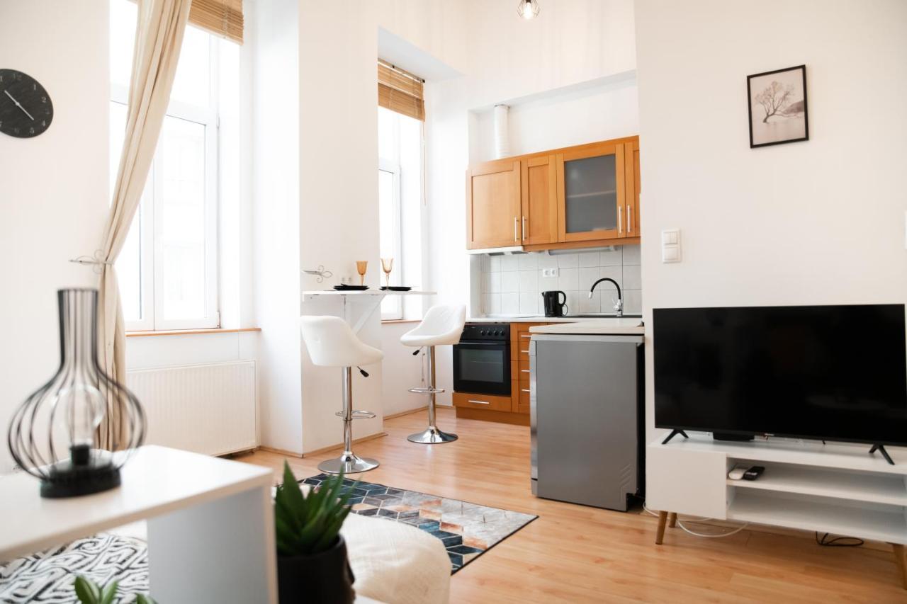 New Apartment Dohany Street Budapest Bagian luar foto
